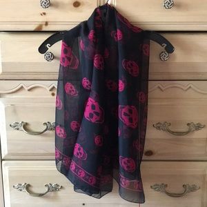 NWT | Alexander McQueen | Classic Skull Print Chiffon Scarf Black & Magenta